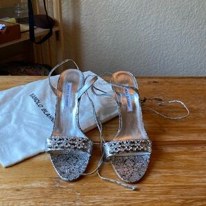 Women Manolo Blahnik heels